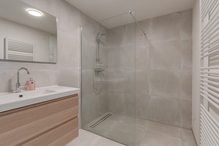 Photo 28 of Weeshuislaan 85