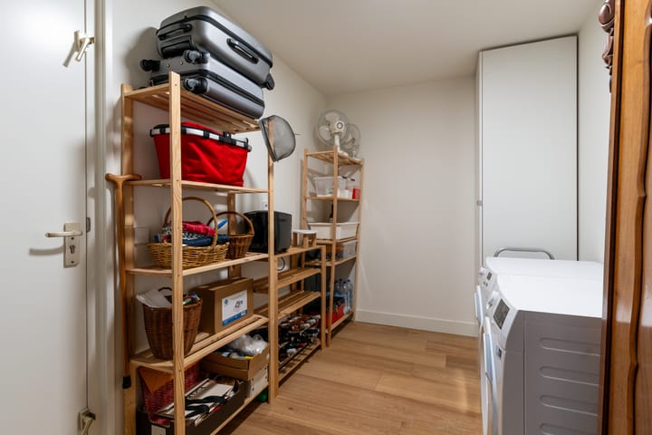 Photo 30 of Weeshuislaan 85