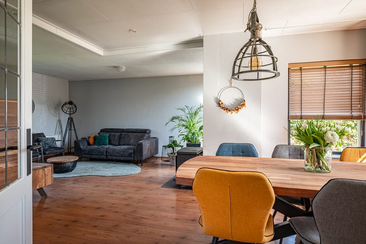 Foto 3 van Dennenlaan 6