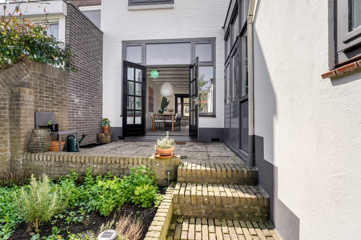 Photo 33 of Zeeweg 60