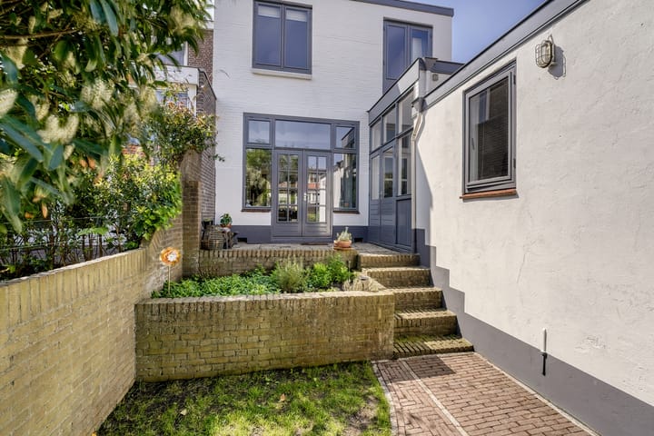 Photo 34 of Zeeweg 60