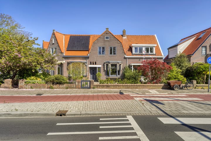 Photo 38 of Zeeweg 60