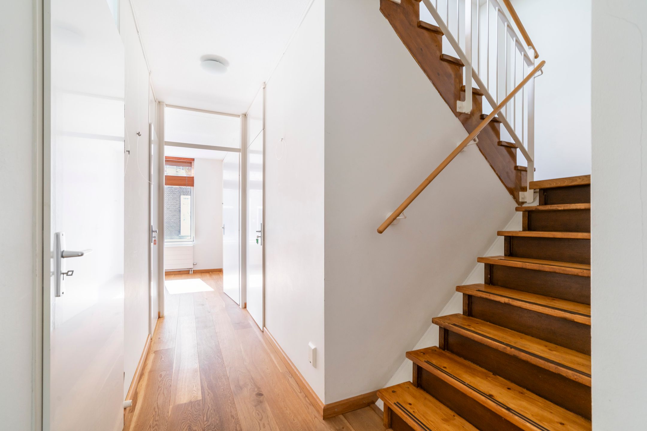 Foto 18 van Burgemeester Marijnenlaan 94