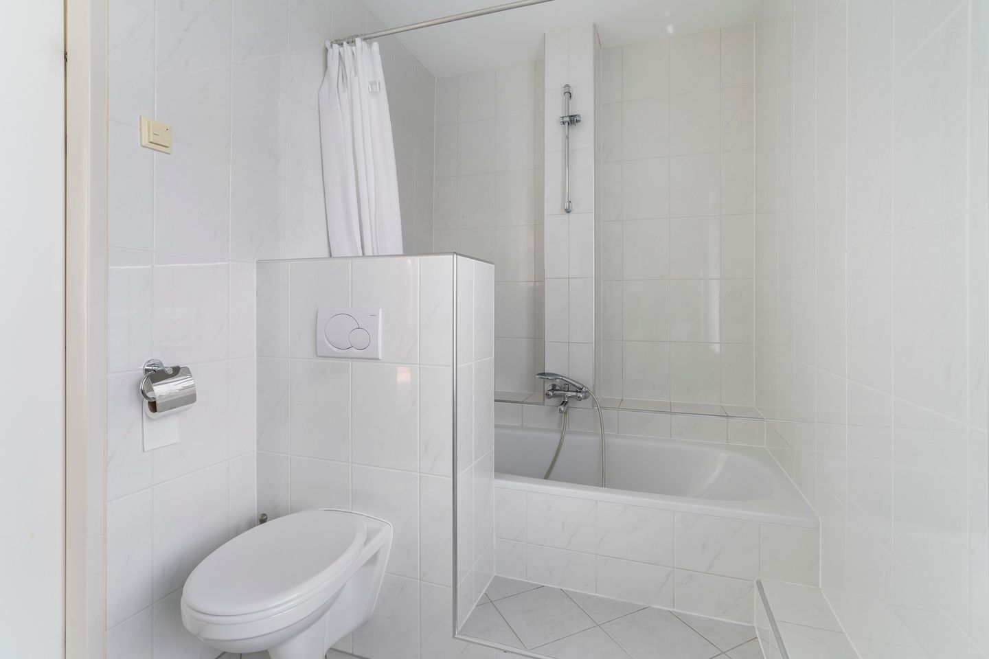 Foto 29 van Burgemeester Marijnenlaan 94