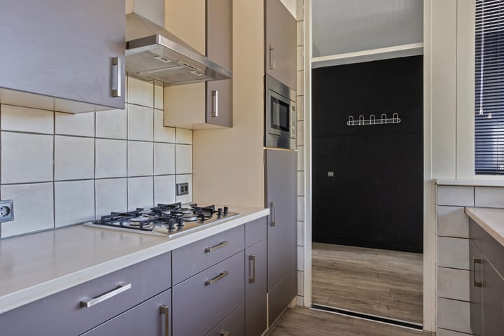 Foto 15 van Loplein 24