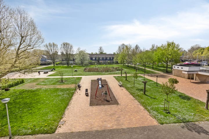 Foto 26 van Loplein 24