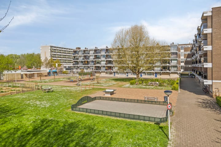 Foto 32 van Loplein 24