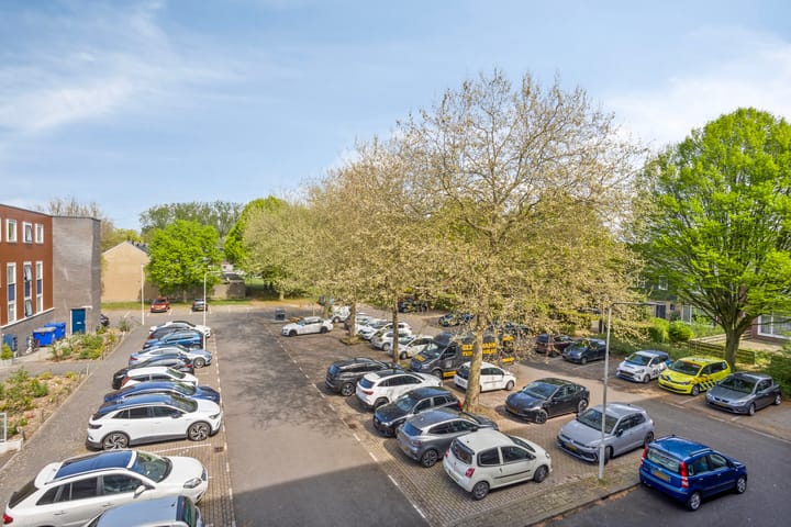 Foto 36 van Loplein 24