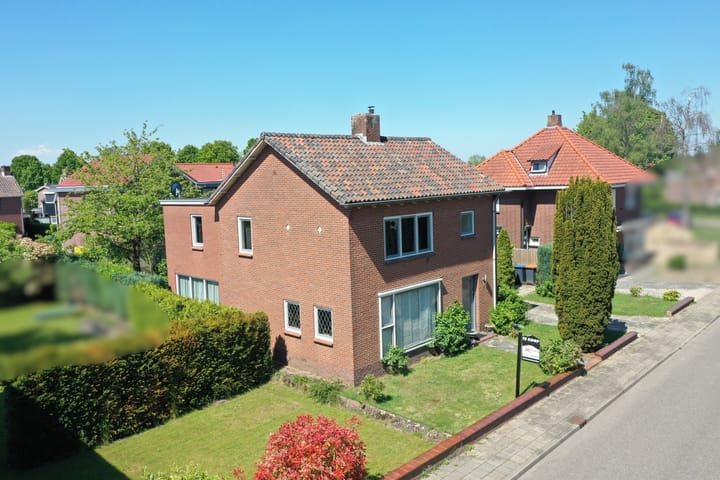 Foto 2 van Schoolstraat 9