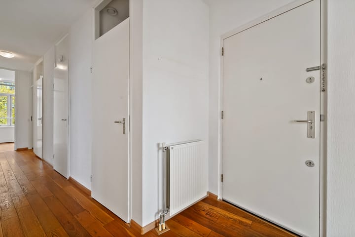 Foto 22 van Burgemeester De Monchyplein 151