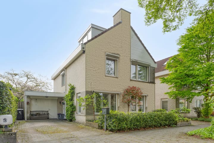 Foto 9 van van Wassenhovestraat 44