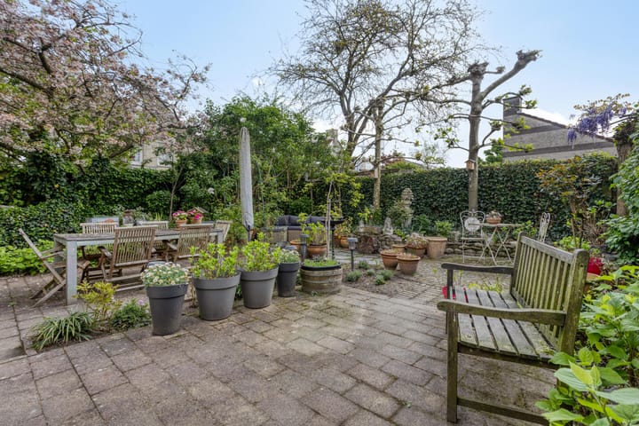 Foto 39 van van Wassenhovestraat 44