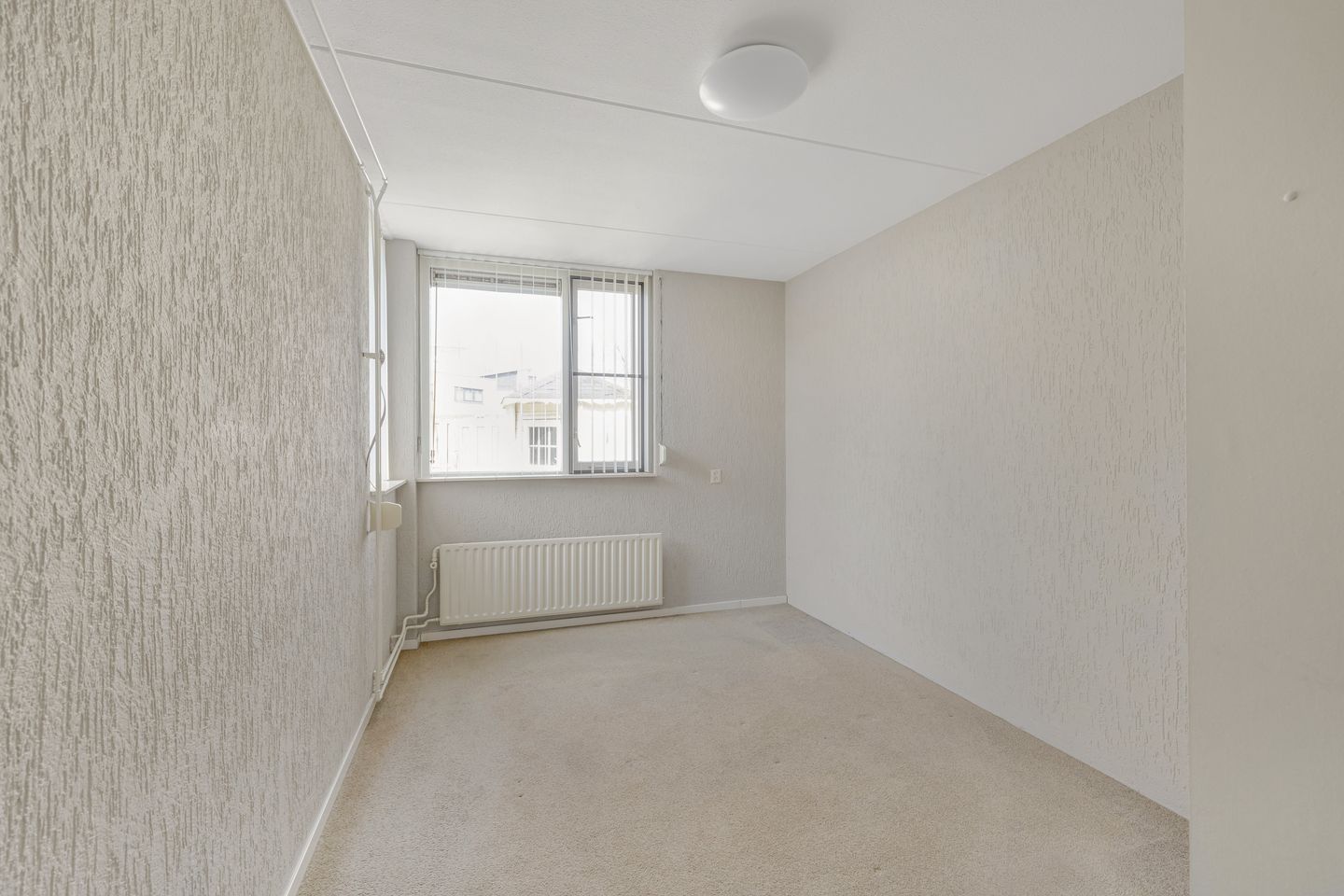 Photo 14 of Julianastraat 4