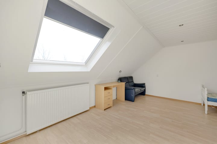 Photo 21 of Julianastraat 4