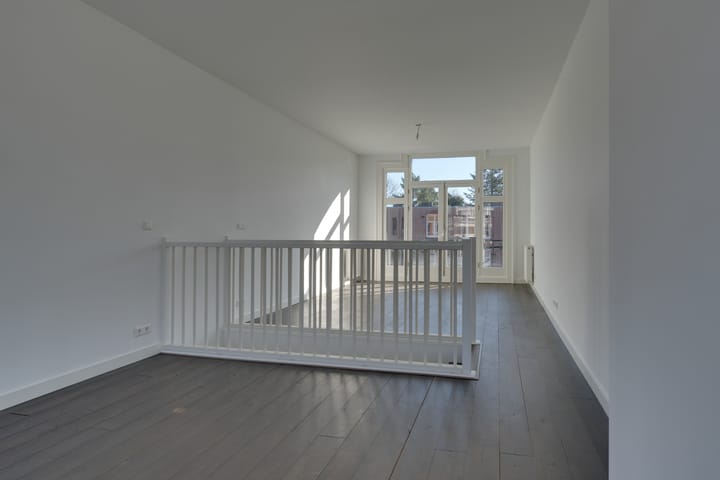 Foto 3 van Admiraal De Ruijterweg 181-2