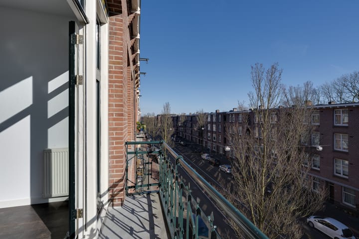 Foto 14 van Admiraal De Ruijterweg 181-2