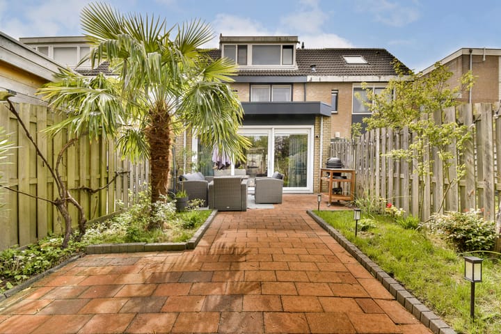 Photo 19 of Florence Nightingalestraat 80