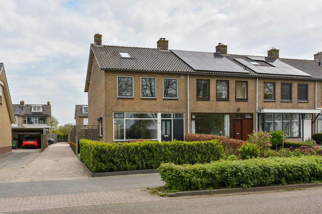 Photo 1 of Burgemeester Padmosweg 154-A