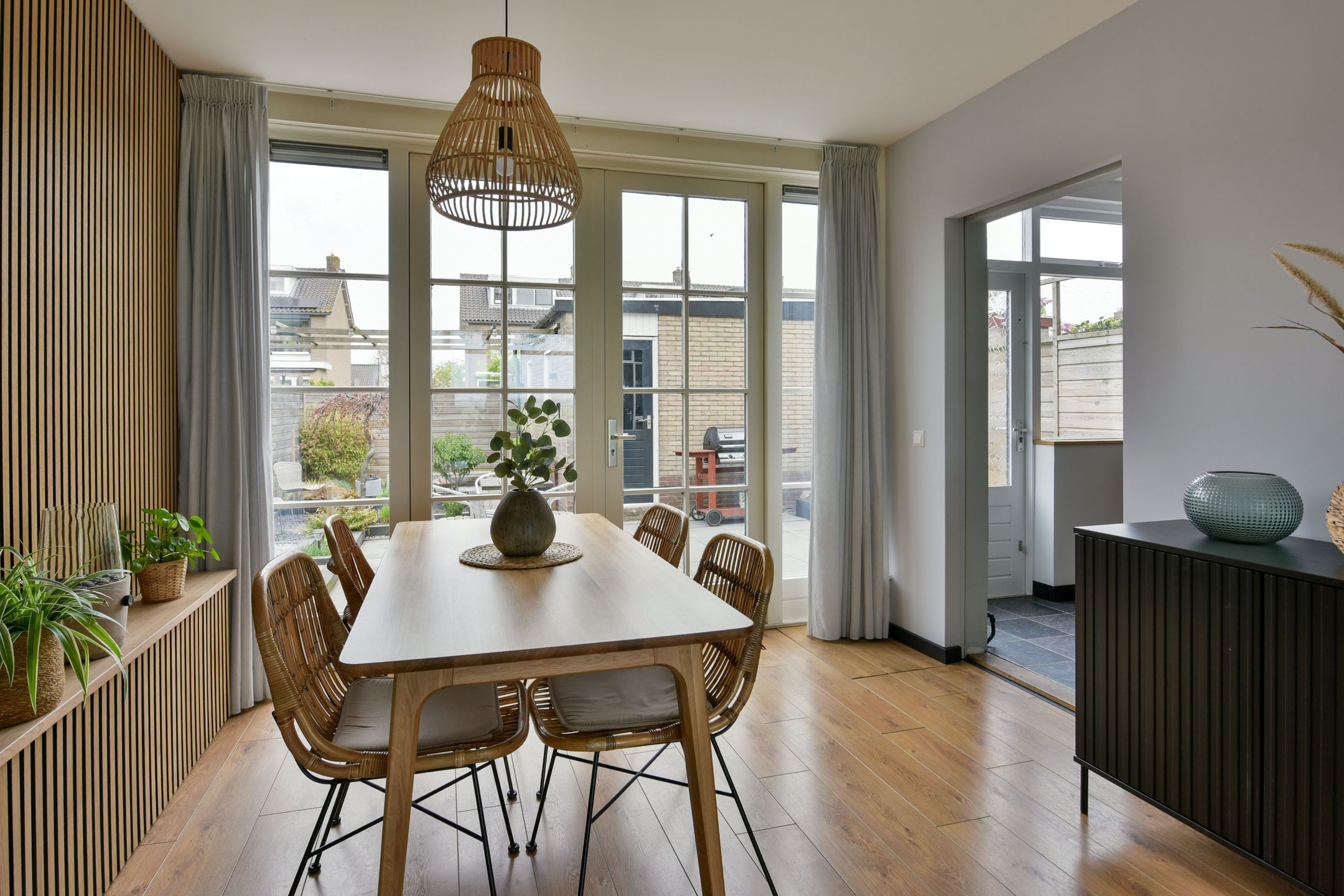 Photo 6 of Burgemeester Padmosweg 154-A