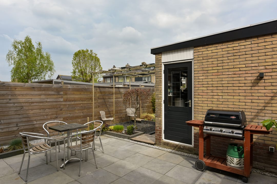 Photo 38 of Burgemeester Padmosweg 154-A