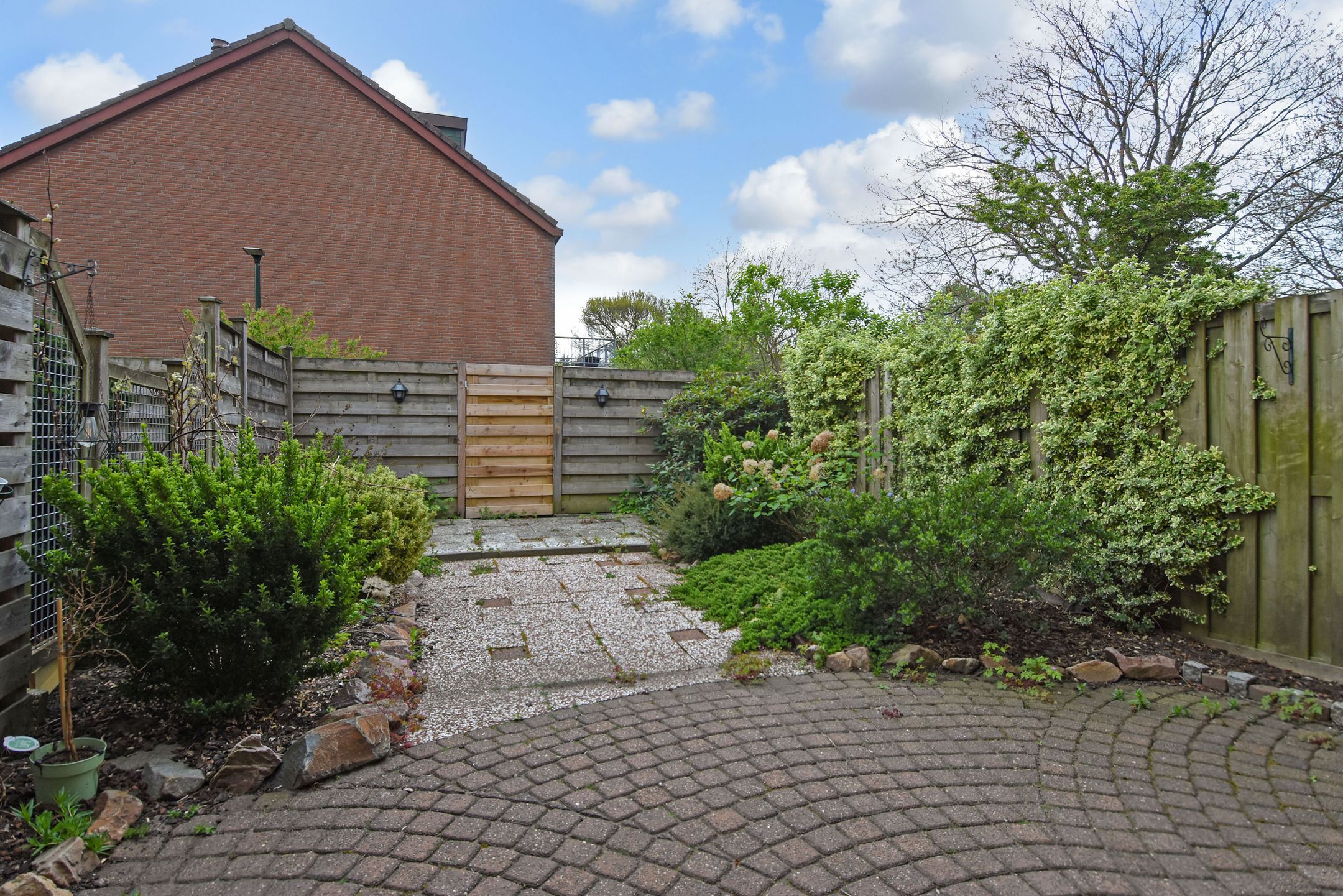 Foto 33 van Violethof 3