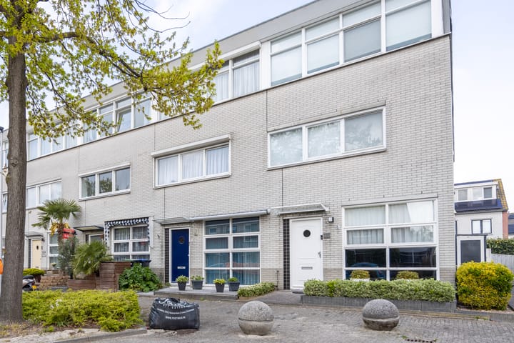 Foto 1 van Herenhof 19