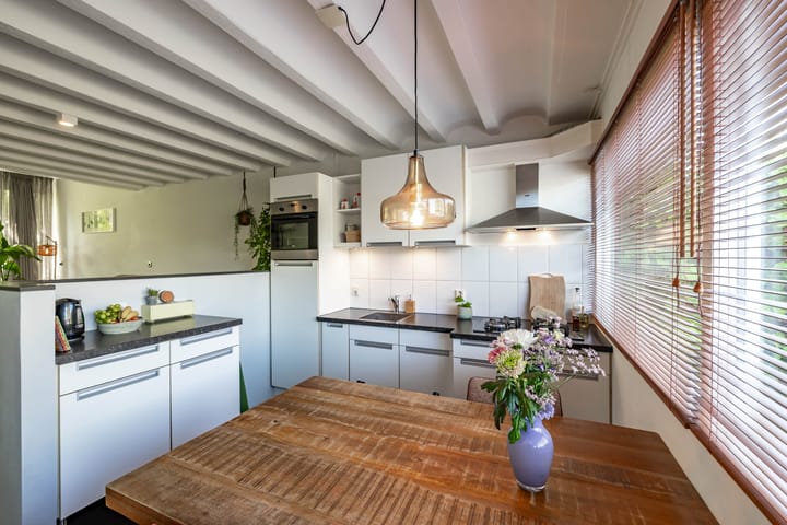 Foto 11 van Jasmijnstraat 11