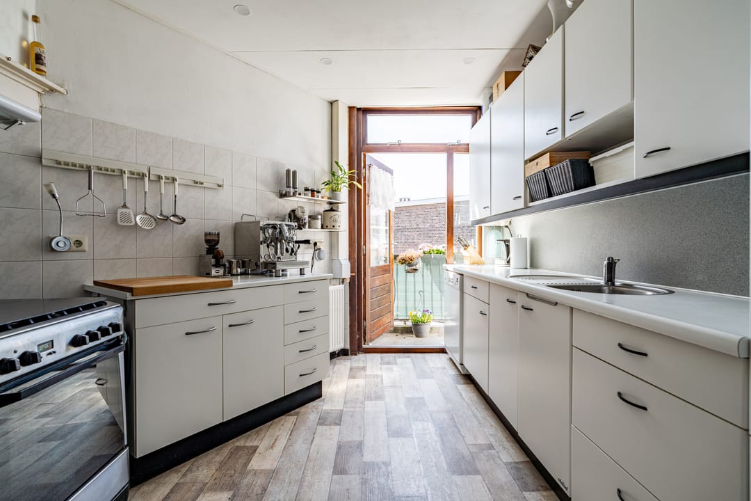 Foto 17 van van de Wateringelaan 147