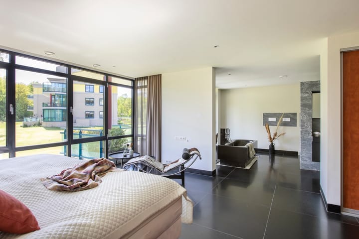 Foto 18 van Van Weerden Poelmanweg 160