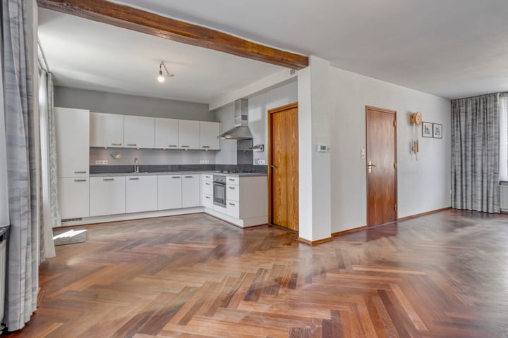 Foto 2 van Emmastraat 11