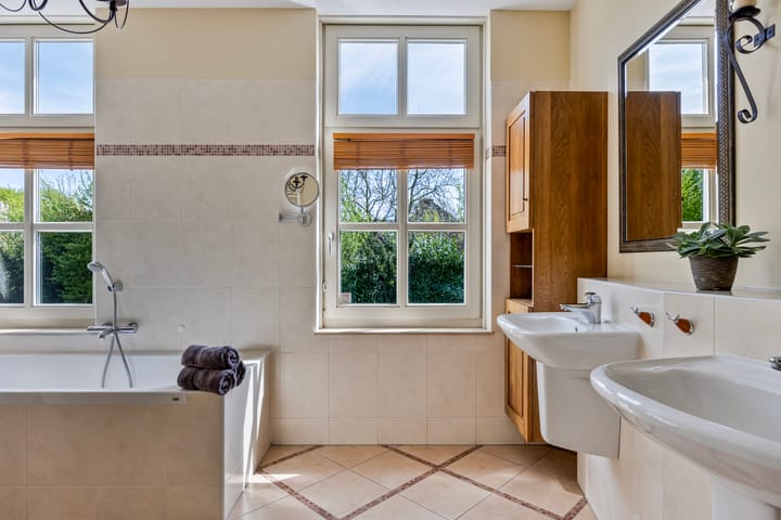 Photo 4 of Kuijperlaan 14