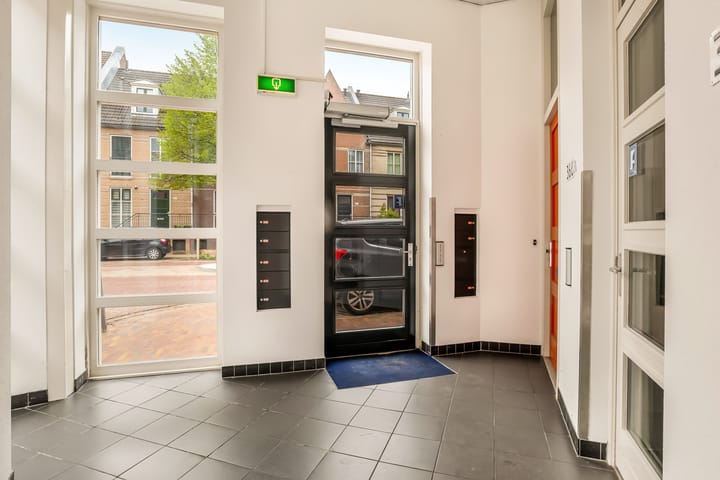 Foto 11 van Laan van Broekpolder 378