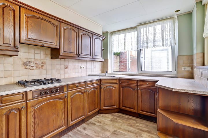 Photo 10 of Meidoornstraat 31