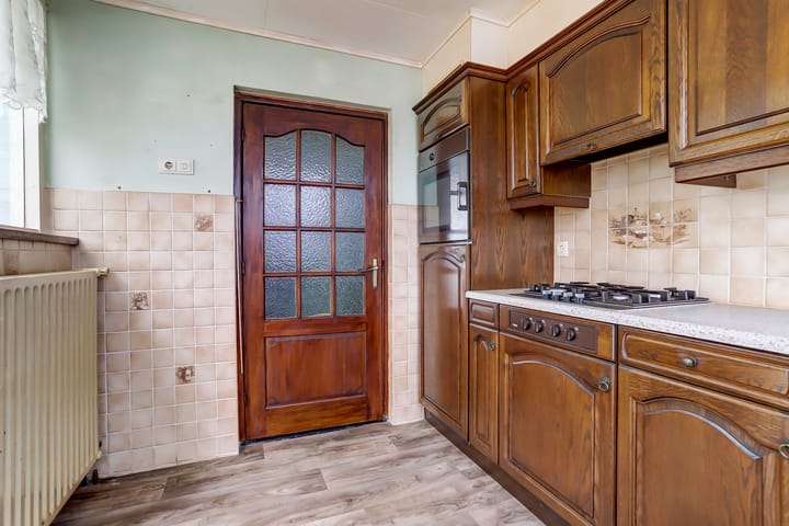 Photo 11 of Meidoornstraat 31