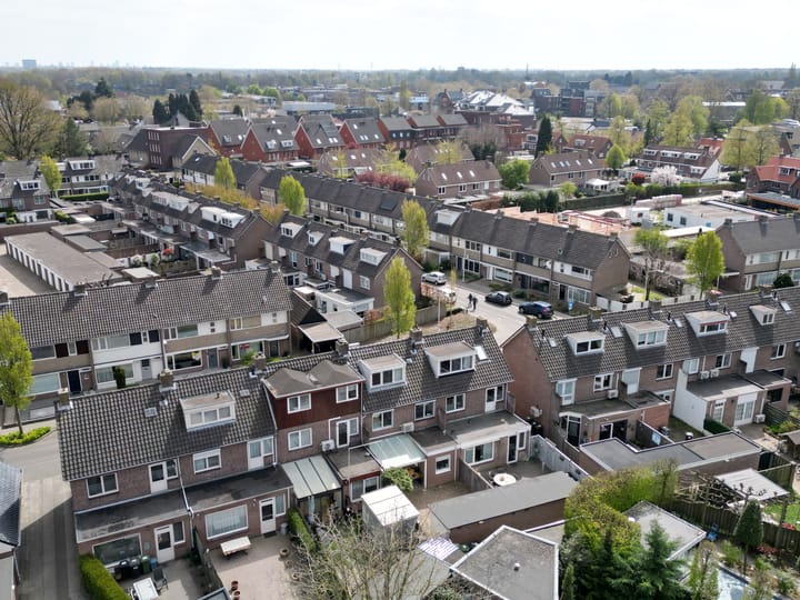 Photo 29 of Meidoornstraat 31