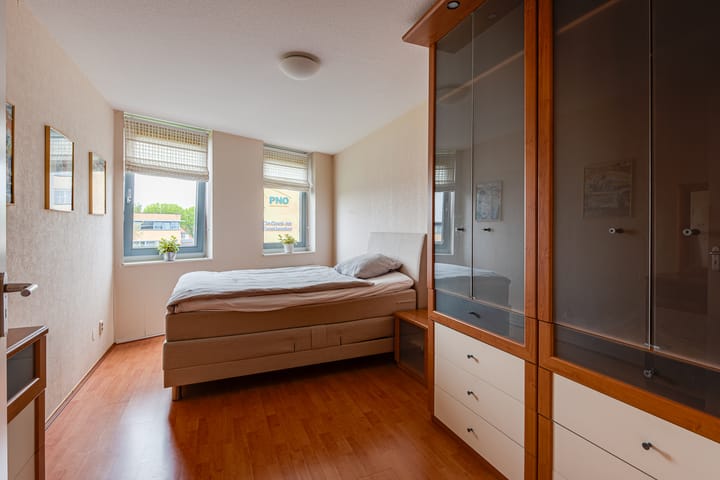 Foto 9 van Zenderstraat 64