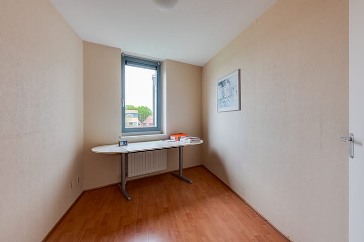 Foto 11 van Zenderstraat 64