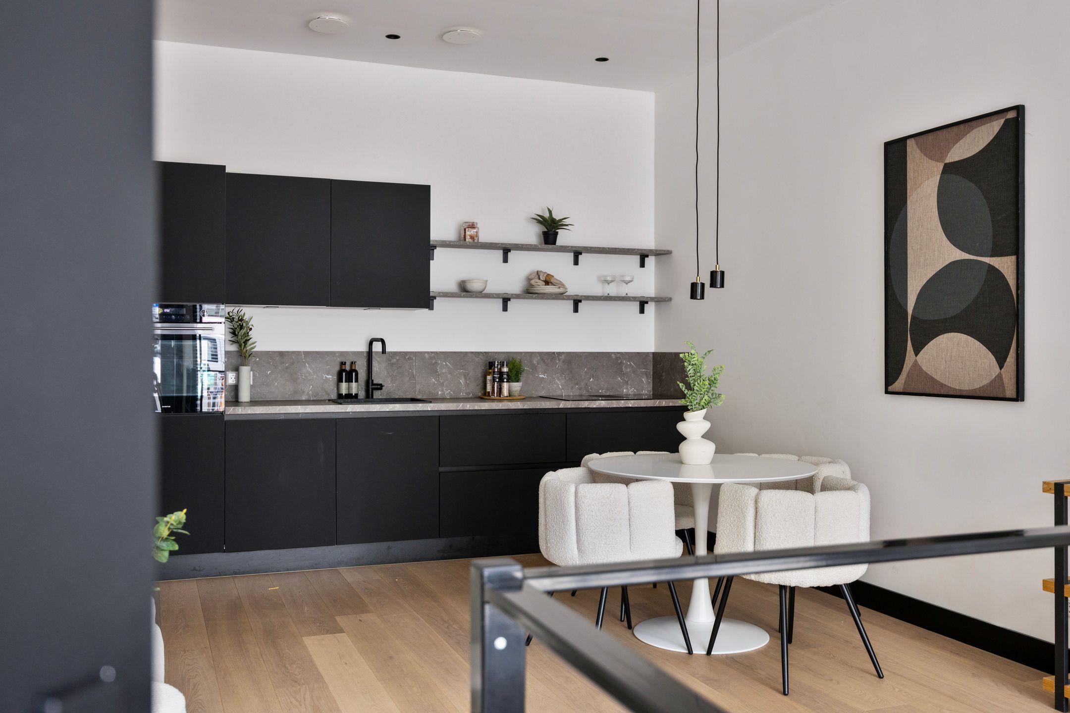 Photo 6 of Van Noortwijckstraat 44-A