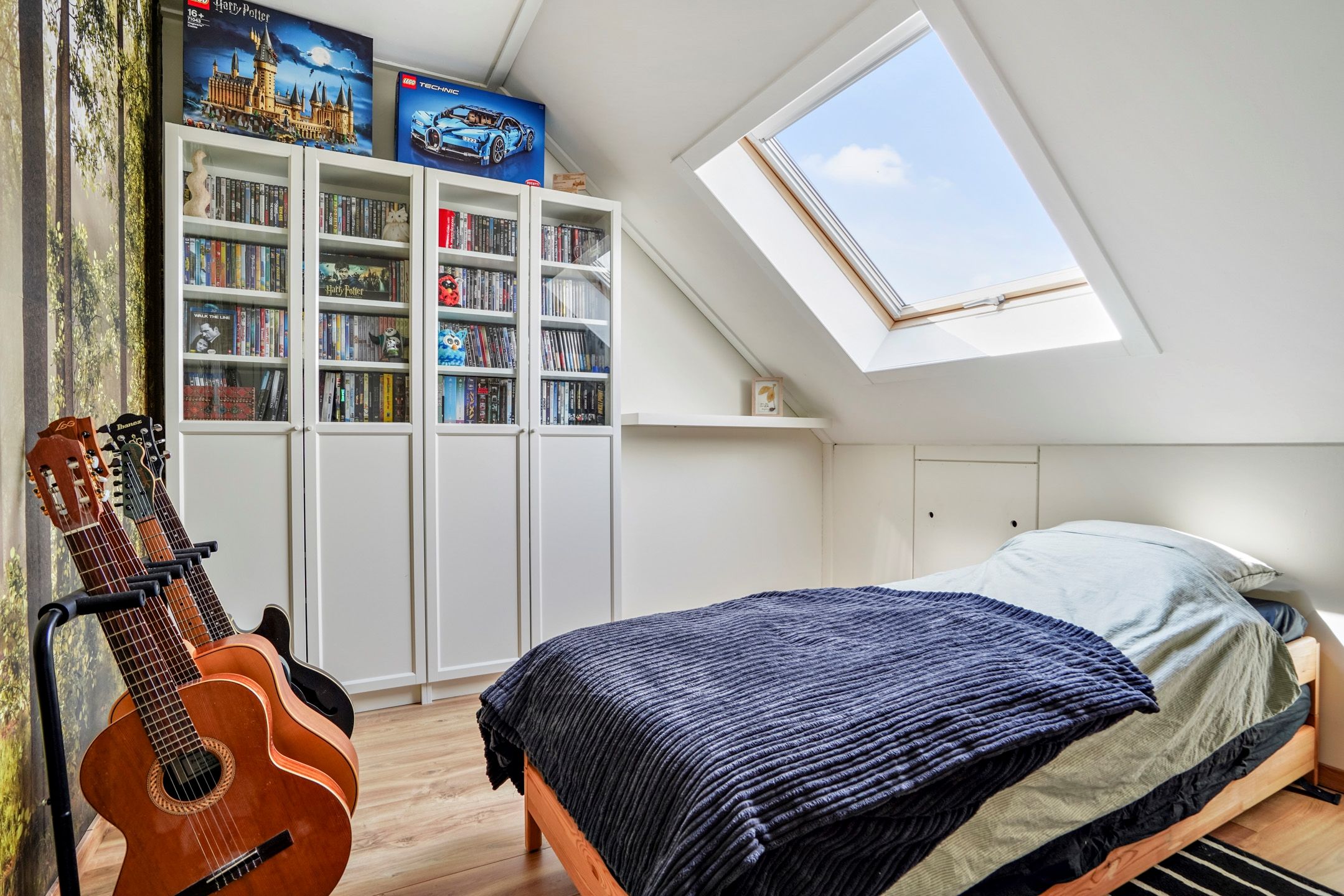 Foto 24 van Voorschotenstraat 14