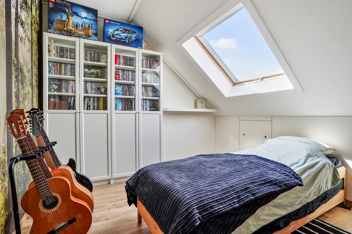 Foto 24 van Voorschotenstraat 14