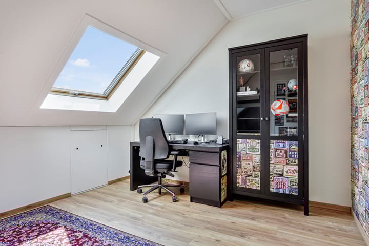 Foto 26 van Voorschotenstraat 14