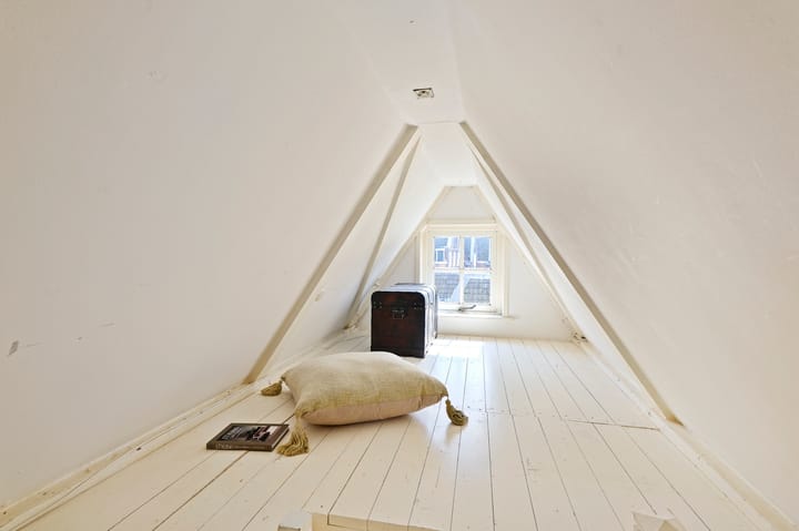 Photo 16 of Sint Luciënsteeg 17-F