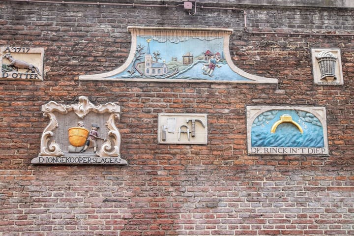 Photo 22 of Sint Luciënsteeg 17-F