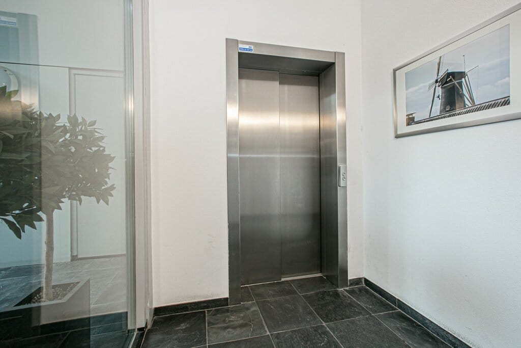 Photo 4 of Hogewoerd 4-R