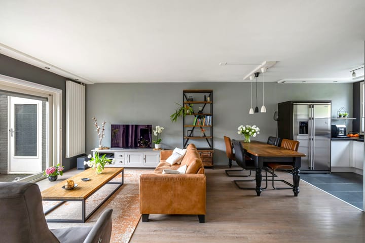 Foto 11 van Botter 36 10