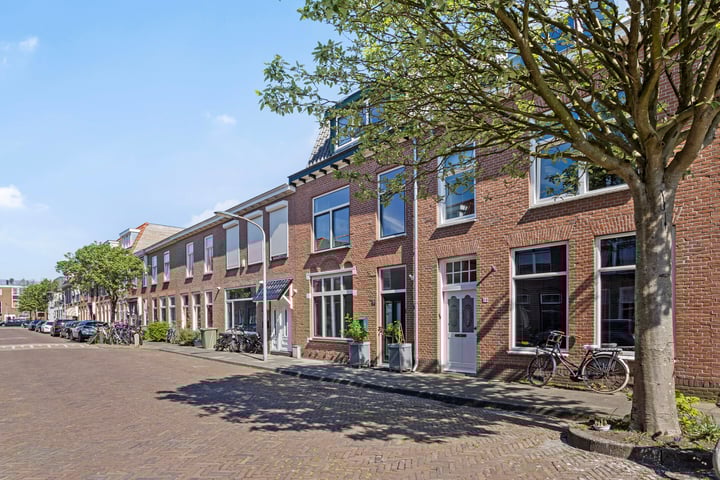 Borneostraat 16