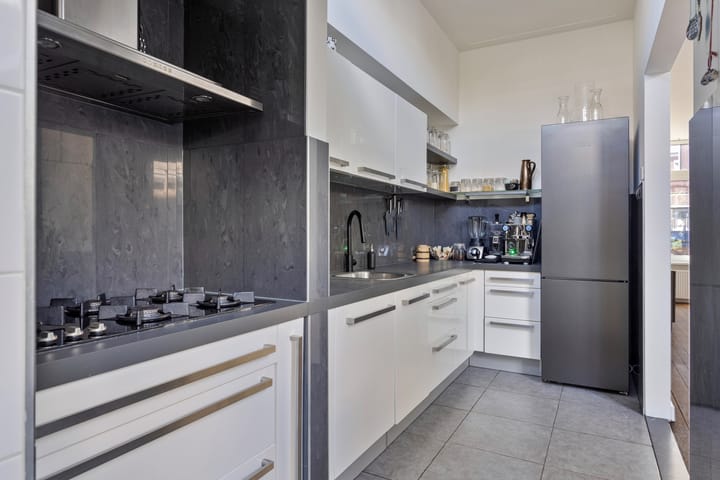 Foto 3 van Borneostraat 16