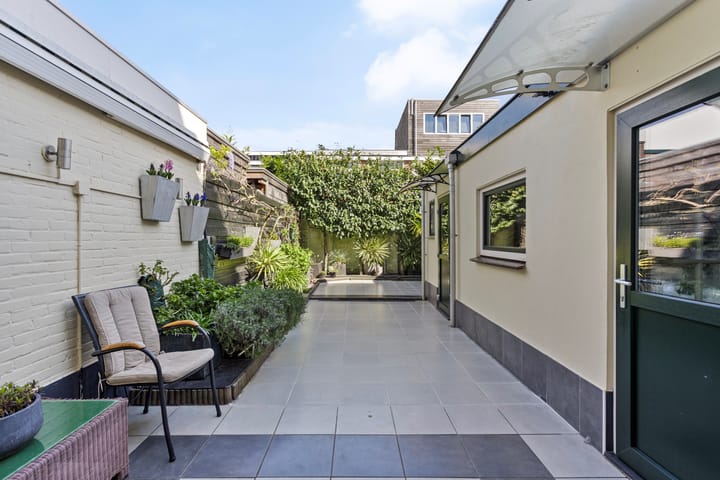 Foto 5 van Borneostraat 16