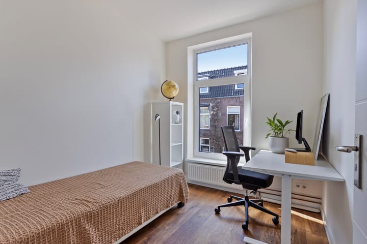 Foto 35 van Borneostraat 16