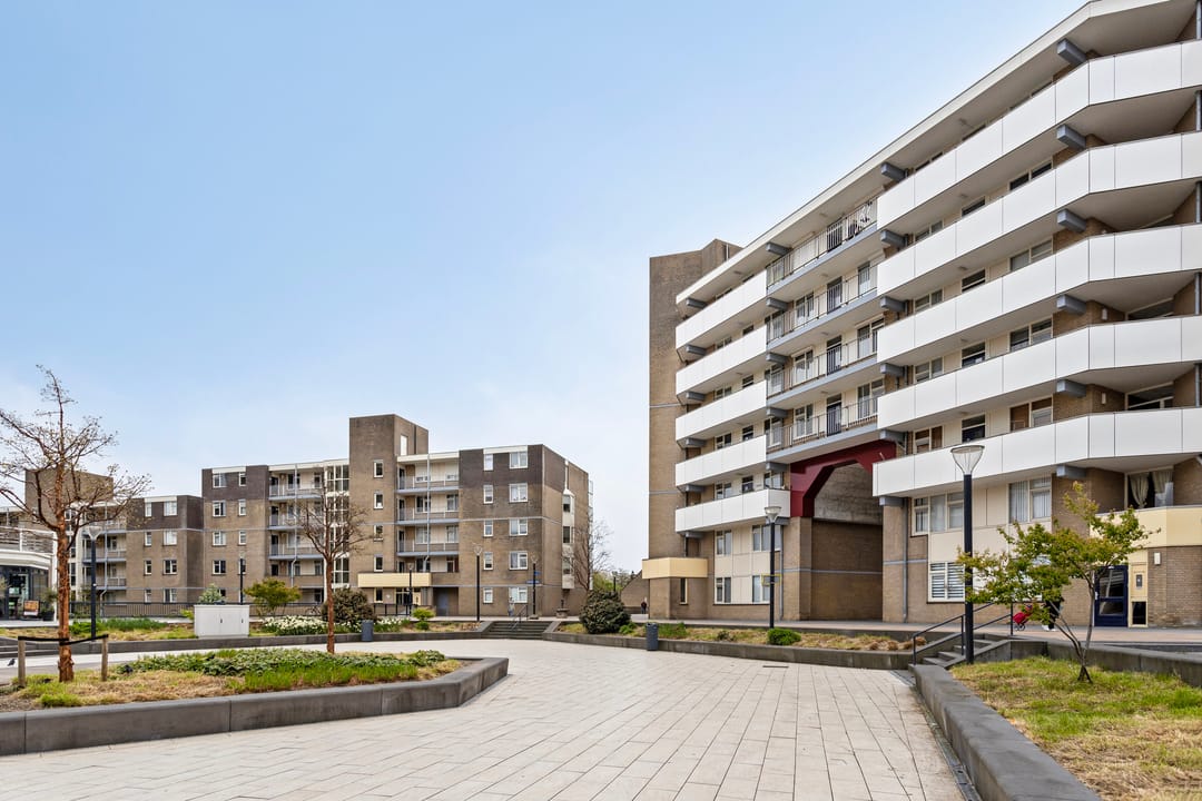 Foto 2 van Henry Moorepassage 148